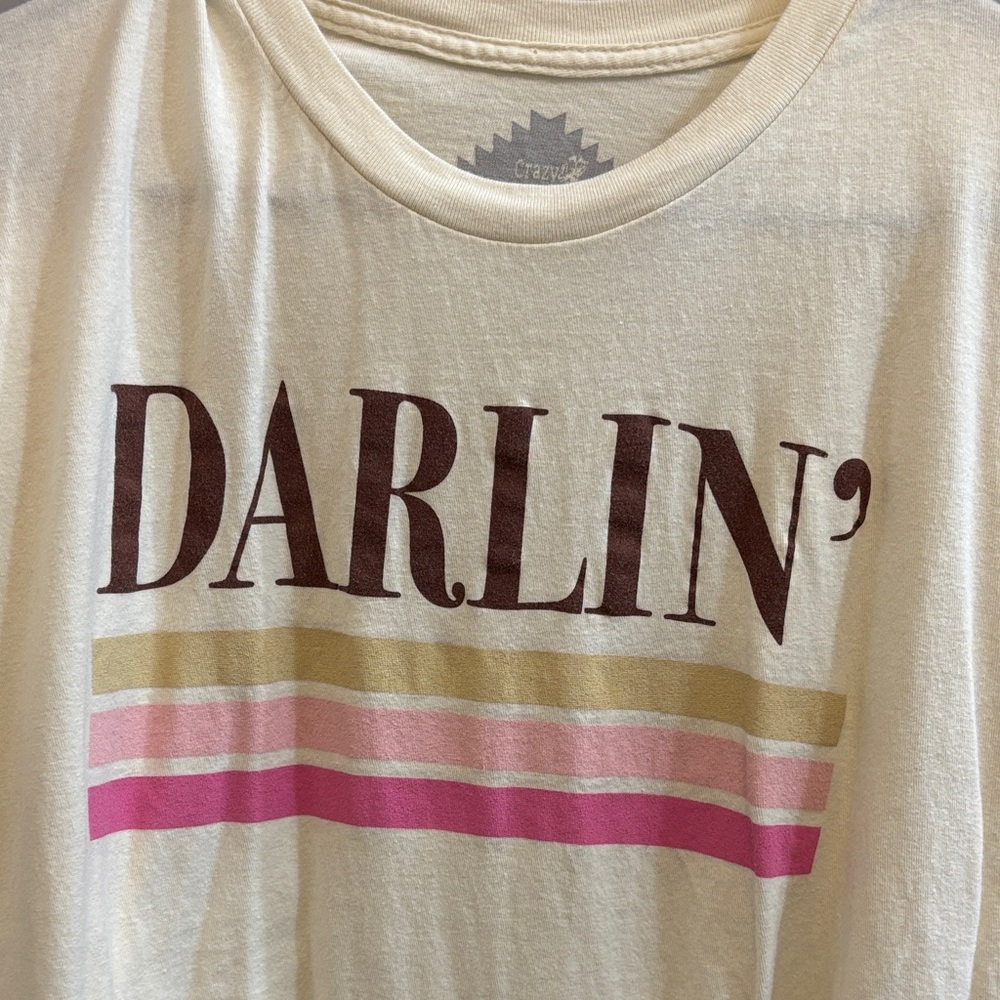 Darlin' Graphic Tee - Cream and Pink